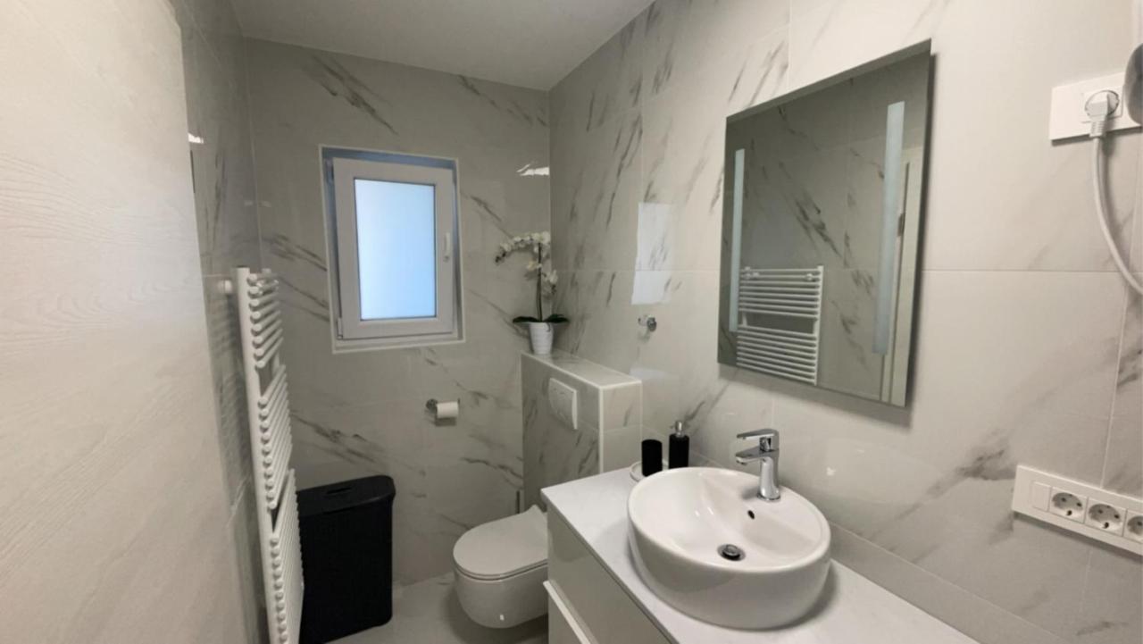 Apartma Lima Ankaran Eksteriør bilde